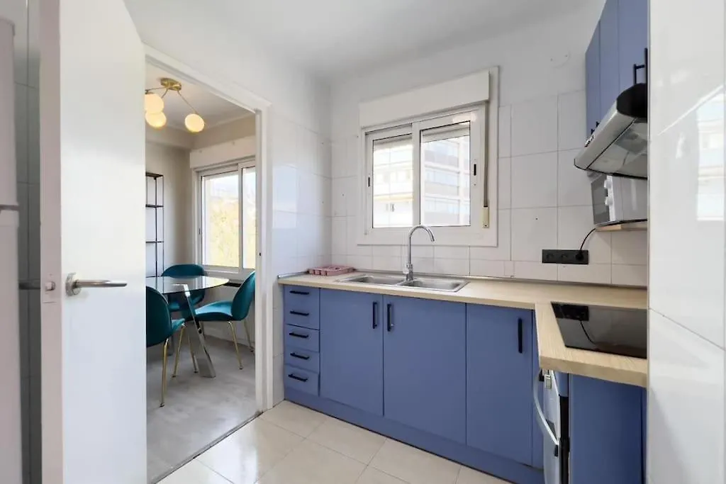 Bebarceloner Sant Andreu Apartments - 3 Bedrooms 0*, Barcelona Spain
